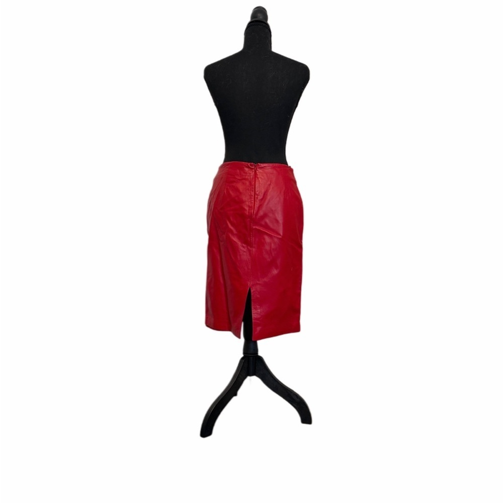 Finity Studio Vibrant Red Leather Pencil Skirt - Picture 2 of 4